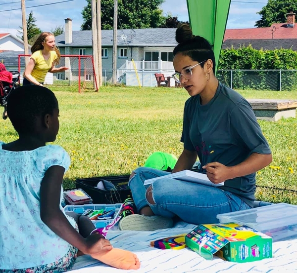 Les adolescents et la lecture, ils vont si bien ensemble…