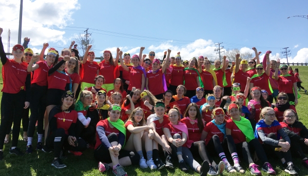 Des adolescentes de la Commission scolaire des Monts-et-Marées à la Célébration Fillactive!